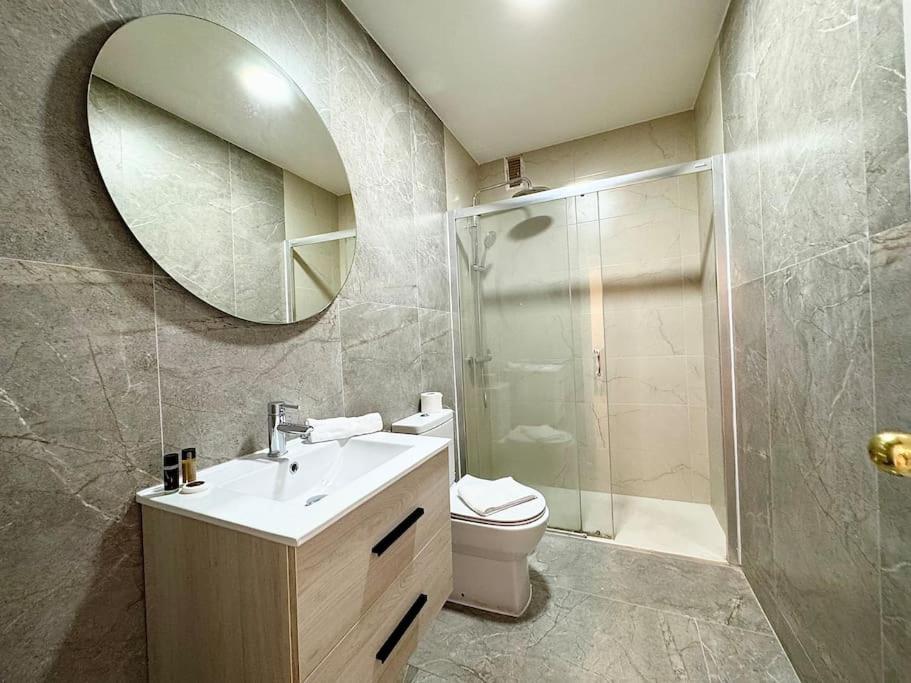 Spacious 3Bd Central Malaga With 2Bh & Ac Exterior photo